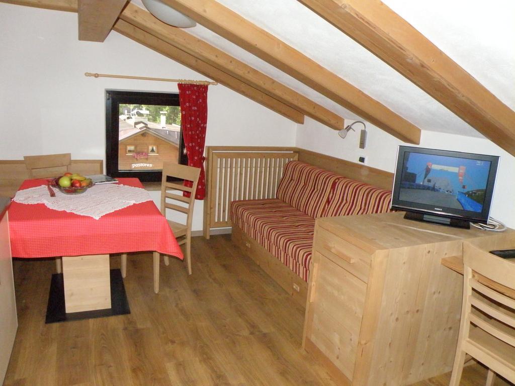 Apartament Ciasa Gabriel Colfosco Pokój zdjęcie